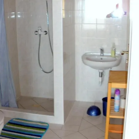 Regina By Interhome Ferienhaus Sebestenice